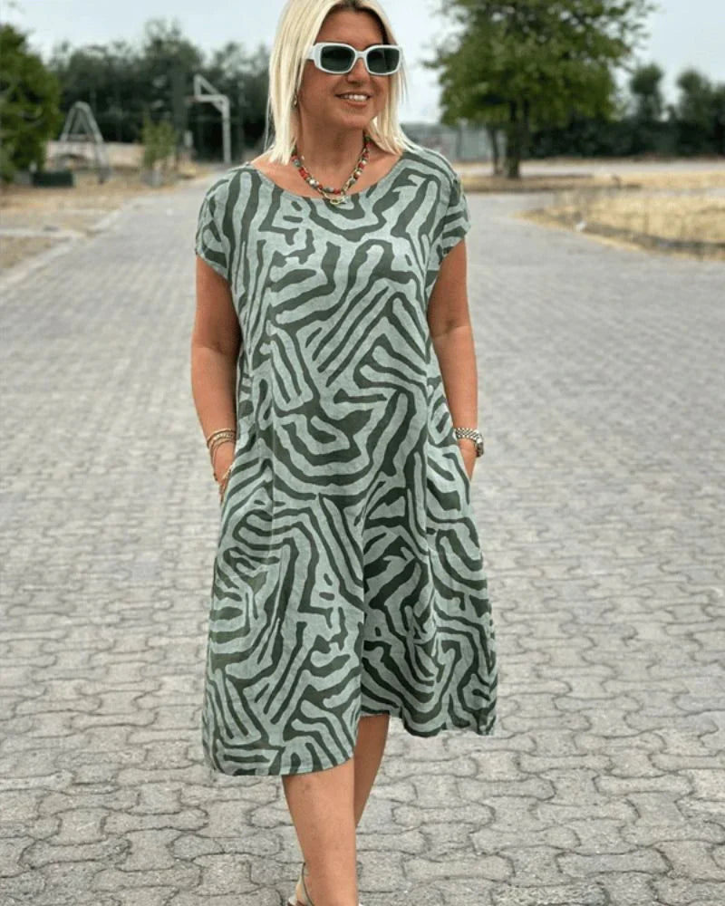 Nelia™ – Summer Dress with Round Neck and Beautiful Print