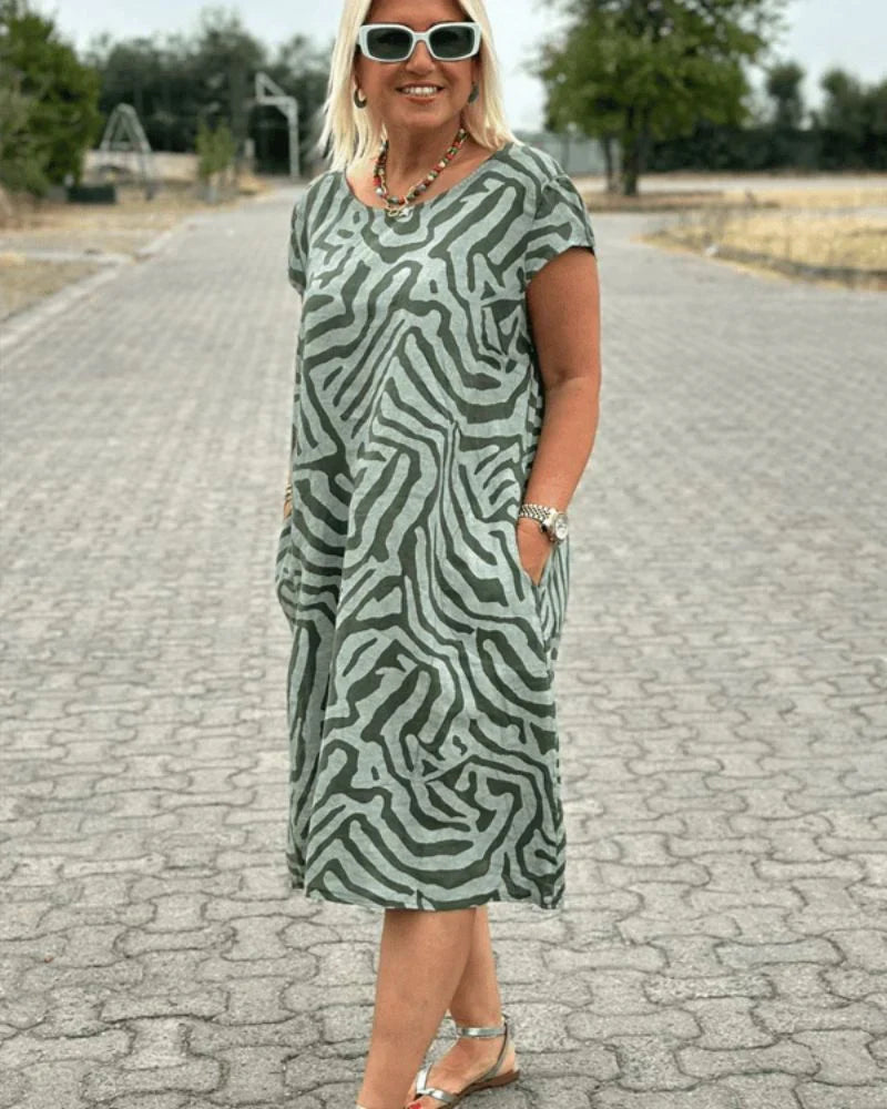 Nelia™ – Summer Dress with Round Neck and Beautiful Print