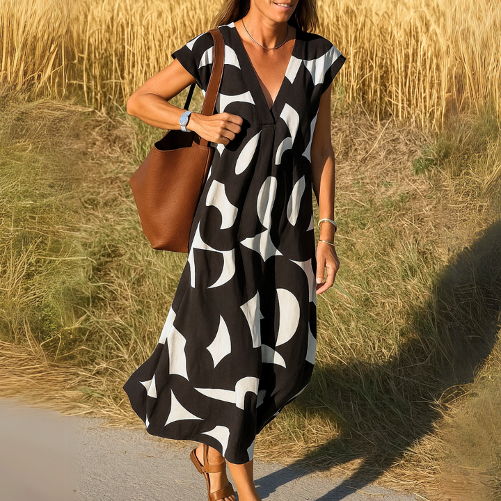 Grace | Elegant V-Neck Maxi Dress