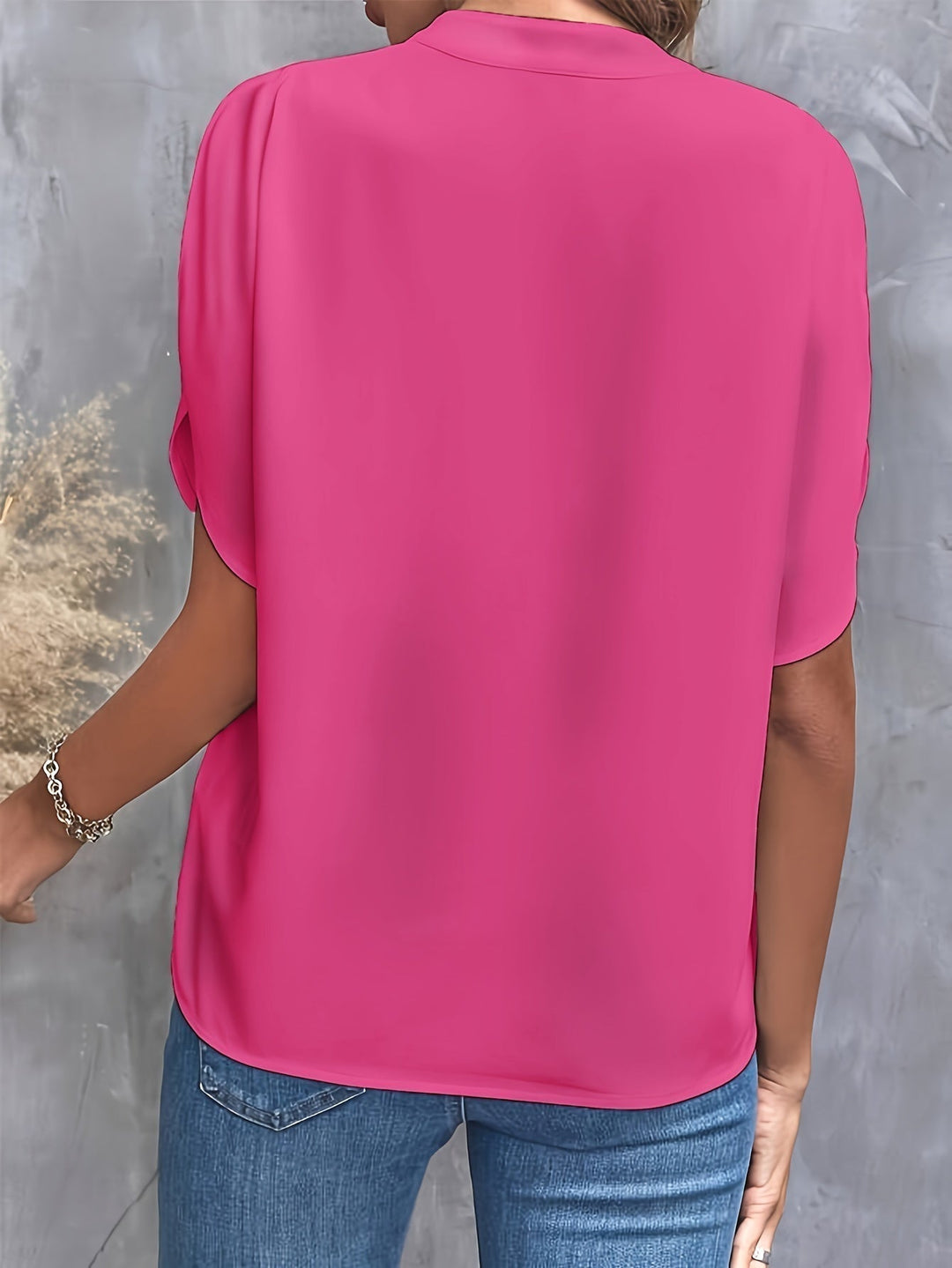 Elora™ | Relaxed V-Neck Top