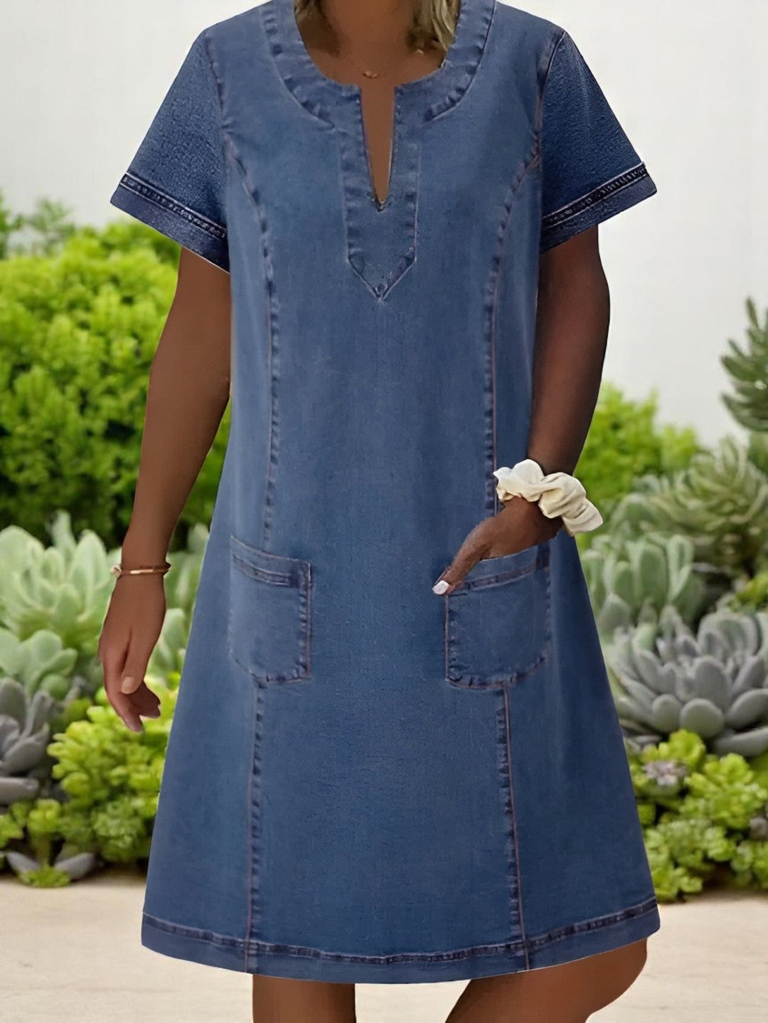 Agnes | Casual denim-style dress with relaxed fit